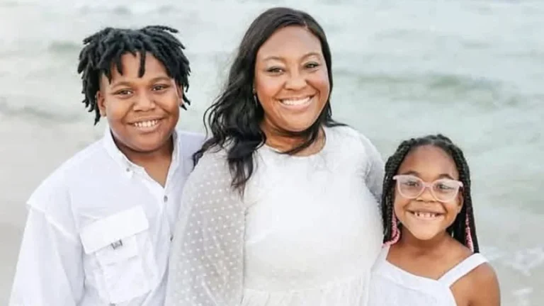 Larrica Gaines Smith Biography and Background