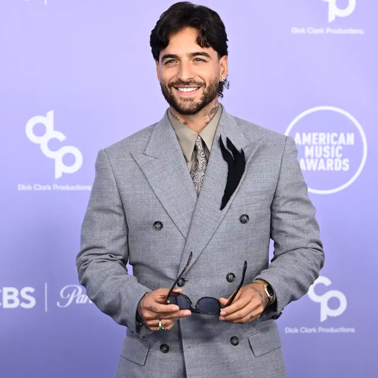 Maluma shares daughter Paris’ reaction to baby No. 2 as the singer opens up about a growing family at the 2026 AMAs