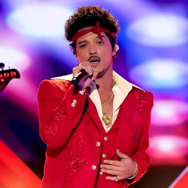 Bruno Mars addresses the old $50 million debt rumor